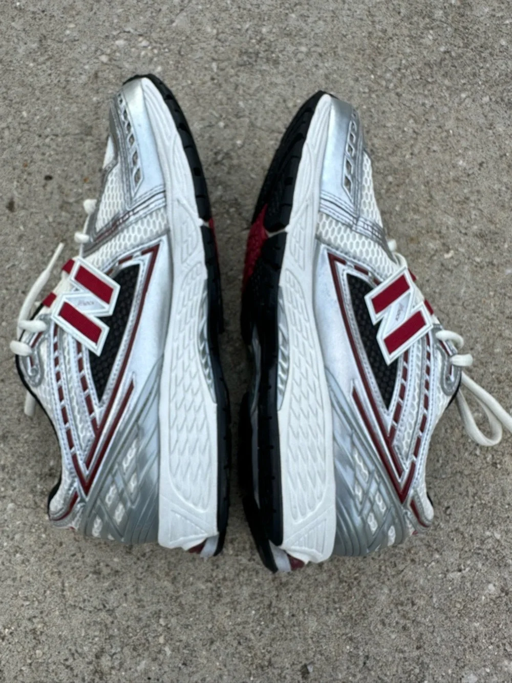 New Balance 1906R Silver Metallic Classic Crimson‎ Men's Shoes Sneakers M1906REA